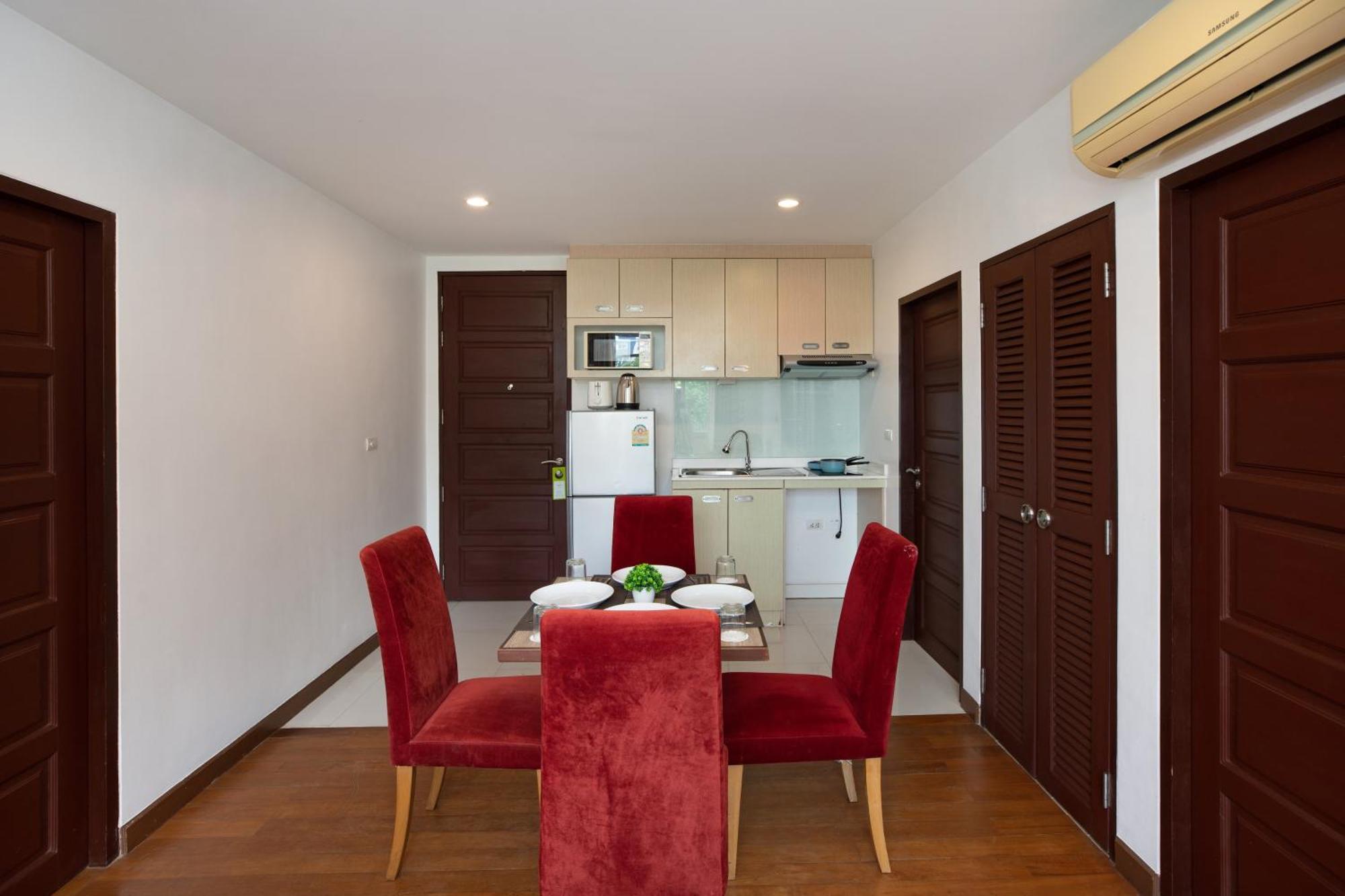 Icheck Inn Residences Patong Ngoại thất bức ảnh